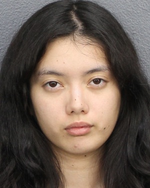 SOFIA YESSENIA NGUYEN  Records SOFIA YESSENIA NGUYEN  / SOFIA YESSENIA NGUYEN  Photos SOFIA YESSENIA NGUYEN 