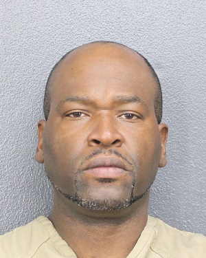 TRENTON ISAACS  Records TRENTON ISAACS  / TRENTON ISAACS  Photos TRENTON ISAACS 