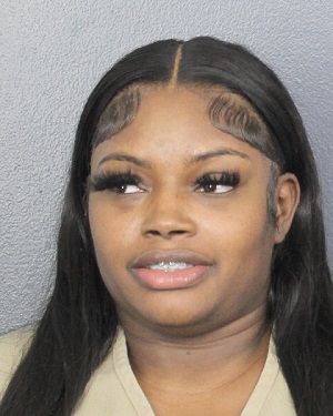 VINTOYA CHARNEICE WOODARD  Records VINTOYA CHARNEICE WOODARD  / VINTOYA CHARNEICE WOODARD  Photos VINTOYA CHARNEICE WOODARD 