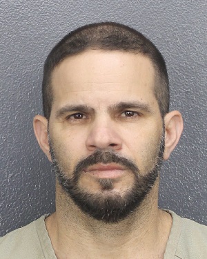 YUSNIEL HERNANDEZ GARCIA  Records YUSNIEL HERNANDEZ GARCIA  / YUSNIEL HERNANDEZ GARCIA  Photos YUSNIEL HERNANDEZ GARCIA 