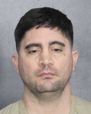 GIOVANNI SALINAS  Records GIOVANNI SALINAS  / GIOVANNI SALINAS  Photos GIOVANNI SALINAS 