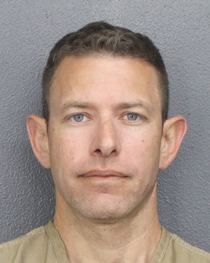 JUSTIN SAMUEL DE VLIEGER  Records JUSTIN SAMUEL DE VLIEGER  / JUSTIN SAMUEL DE VLIEGER  Photos JUSTIN SAMUEL DE VLIEGER 