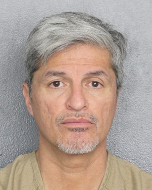 LUIS LOBO  Records LUIS LOBO  / LUIS LOBO  Photos LUIS LOBO 