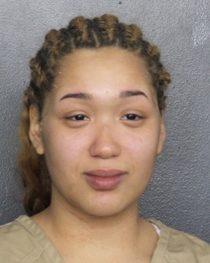 MUAH MARIAH SCOTT  Records MUAH MARIAH SCOTT  / MUAH MARIAH SCOTT  Photos MUAH MARIAH SCOTT 