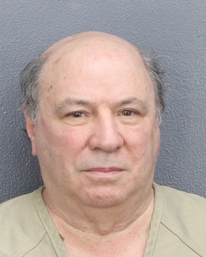 ROBERT SALVATORE ALBANESE  Records ROBERT SALVATORE ALBANESE  / ROBERT SALVATORE ALBANESE  Photos ROBERT SALVATORE ALBANESE 