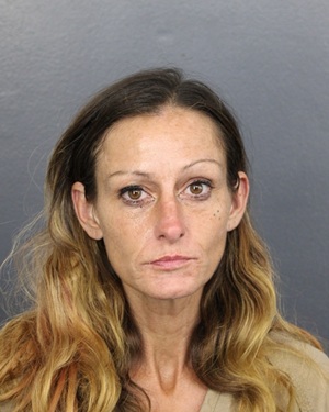 ROXANNE MICHELE GRIBLIN  Info, Photos, Data, and More / ROXANNE MICHELE GRIBLIN  TriCountyBusts / Is ROXANNE MICHELE GRIBLIN  on Social Media Like Facebook, Instagram abd Twitter?