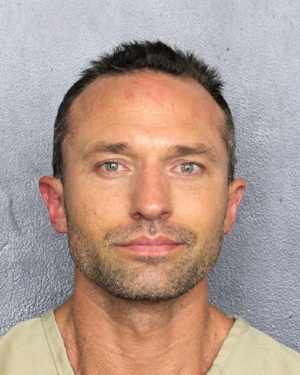 RYAN KEITH ROGERS  Records RYAN KEITH ROGERS  / RYAN KEITH ROGERS  Photos RYAN KEITH ROGERS 