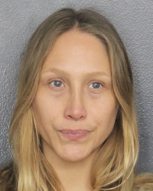 SANDY MARCELA LAVERDE  Records SANDY MARCELA LAVERDE  / SANDY MARCELA LAVERDE  Photos SANDY MARCELA LAVERDE 