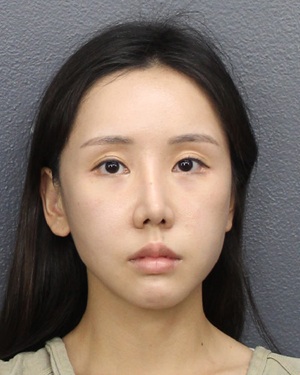 YEONJU CEYLAN  Records YEONJU CEYLAN  / YEONJU CEYLAN  Photos YEONJU CEYLAN 