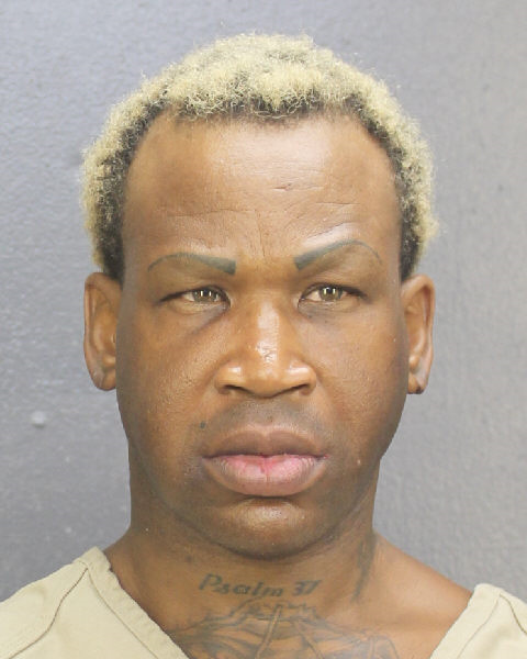 Tavares Young Info, Photos, Data, and More / Tavares Young TriCountyBusts / Is Tavares Young on Social Media Like Facebook, Instagram abd Twitter?