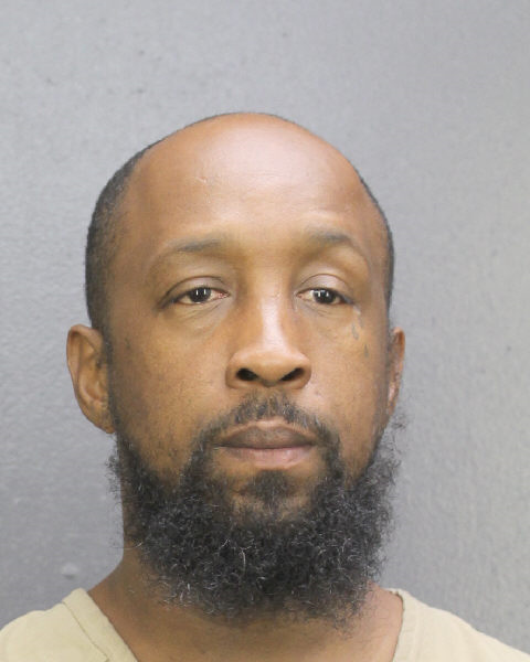 Derrick Robinson Info, Photos, Data, and More / Derrick Robinson TriCountyBusts / Is Derrick Robinson on Social Media Like Facebook, Instagram abd Twitter?