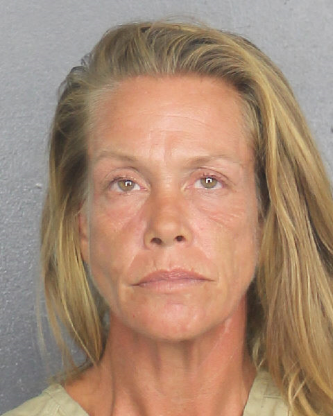 Tammy Parent Info, Photos, Data, and More / Tammy Parent TriCountyBusts / Is Tammy Parent on Social Media Like Facebook, Instagram abd Twitter?