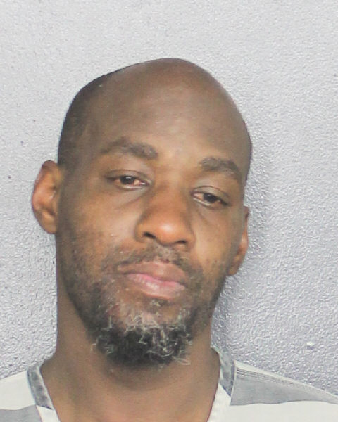 Eric Riggins Info, Photos, Data, and More / Eric Riggins TriCountyBusts / Is Eric Riggins on Social Media Like Facebook, Instagram abd Twitter?