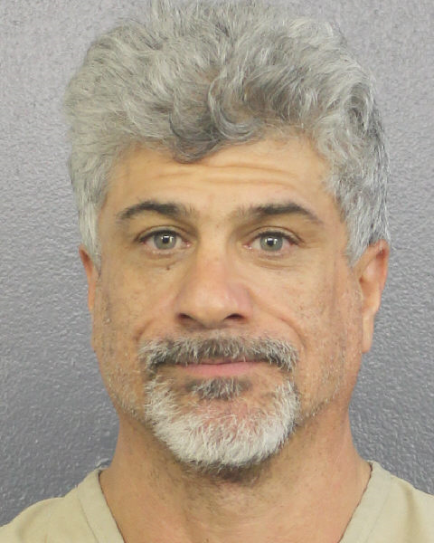 Robert Mendez Info, Photos, Data, and More / Robert Mendez TriCountyBusts / Is Robert Mendez on Social Media Like Facebook, Instagram abd Twitter?