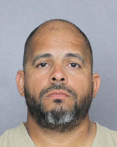 Roberto Torres Romero Records Roberto Torres Romero / Roberto Torres Romero Photos Roberto Torres Romero