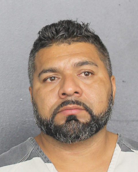 Carlos Salazar Villatoro Records Carlos Salazar Villatoro / Carlos Salazar Villatoro Photos Carlos Salazar Villatoro