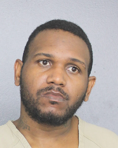 Deandre Young Info, Photos, Data, and More / Deandre Young TriCountyBusts / Is Deandre Young on Social Media Like Facebook, Instagram abd Twitter?