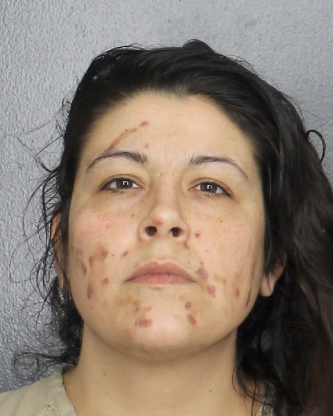 Lauren Perry Info, Photos, Data, and More / Lauren Perry TriCountyBusts / Is Lauren Perry on Social Media Like Facebook, Instagram abd Twitter?