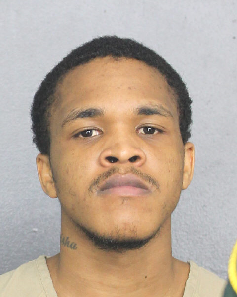 Davonte Roberts Records Davonte Roberts / Davonte Roberts Photos Davonte Roberts