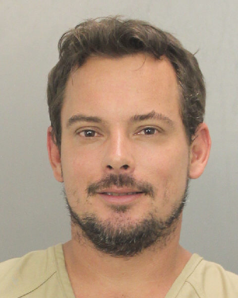 Justin Labonte Info, Photos, Data, and More / Justin Labonte TriCountyBusts / Is Justin Labonte on Social Media Like Facebook, Instagram abd Twitter?