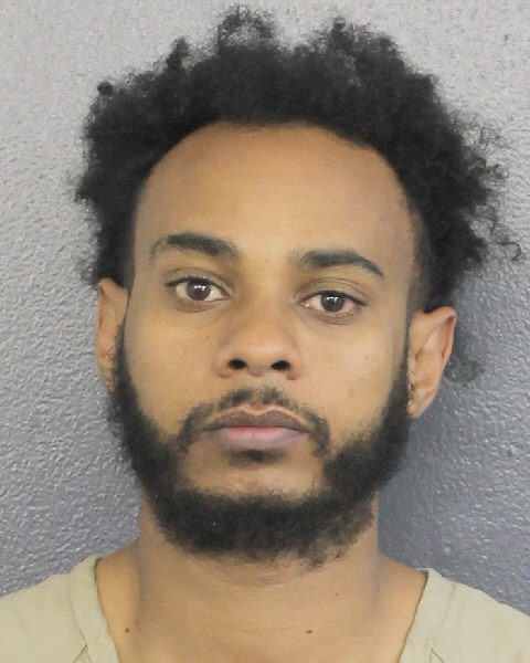 Simon Tikue Records Simon Tikue / Simon Tikue Photos Simon Tikue