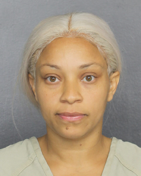 Elaine Carey Info, Photos, Data, and More / Elaine Carey TriCountyBusts / Is Elaine Carey on Social Media Like Facebook, Instagram abd Twitter?