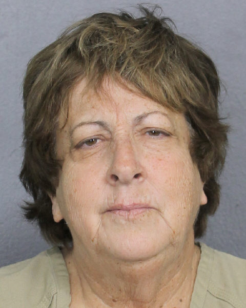 Cynthia Curtis Info, Photos, Data, and More / Cynthia Curtis TriCountyBusts / Is Cynthia Curtis on Social Media Like Facebook, Instagram abd Twitter?