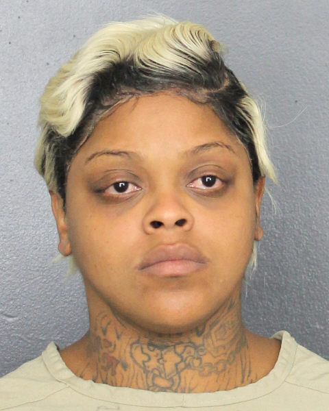 Tonia Bass Records Tonia Bass / Tonia Bass Photos Tonia Bass