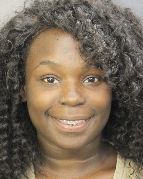 Stephanie Royal Records Stephanie Royal / Stephanie Royal Photos Stephanie Royal