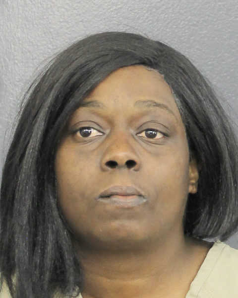 Patricia Warren Info, Photos, Data, and More / Patricia Warren TriCountyBusts / Is Patricia Warren on Social Media Like Facebook, Instagram abd Twitter?