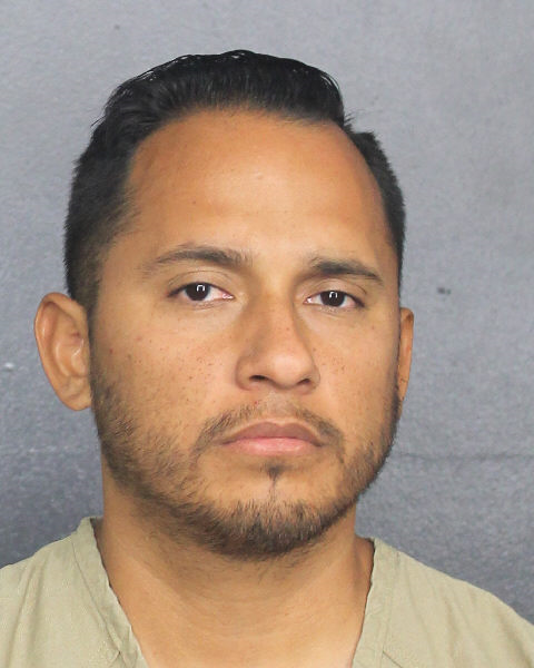 Carlos Giron Info, Photos, Data, and More / Carlos Giron TriCountyBusts / Is Carlos Giron on Social Media Like Facebook, Instagram abd Twitter?