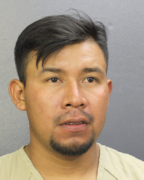 Esvin Gomez Records Esvin Gomez / Esvin Gomez Photos Esvin Gomez