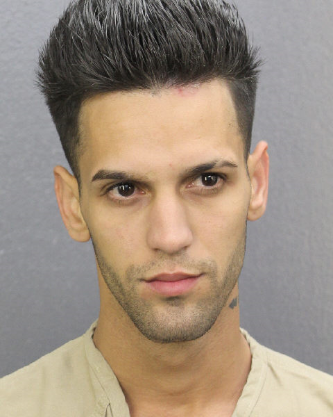 Reynier Bendoyro-Nararro Info, Photos, Data, and More / Reynier Bendoyro-Nararro TriCountyBusts / Is Reynier Bendoyro-Nararro on Social Media Like Facebook, Instagram abd Twitter?