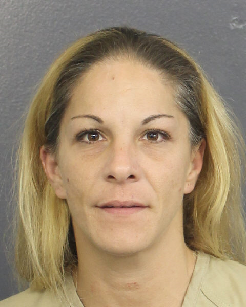 Sarah Weiss Records Sarah Weiss / Sarah Weiss Photos Sarah Weiss