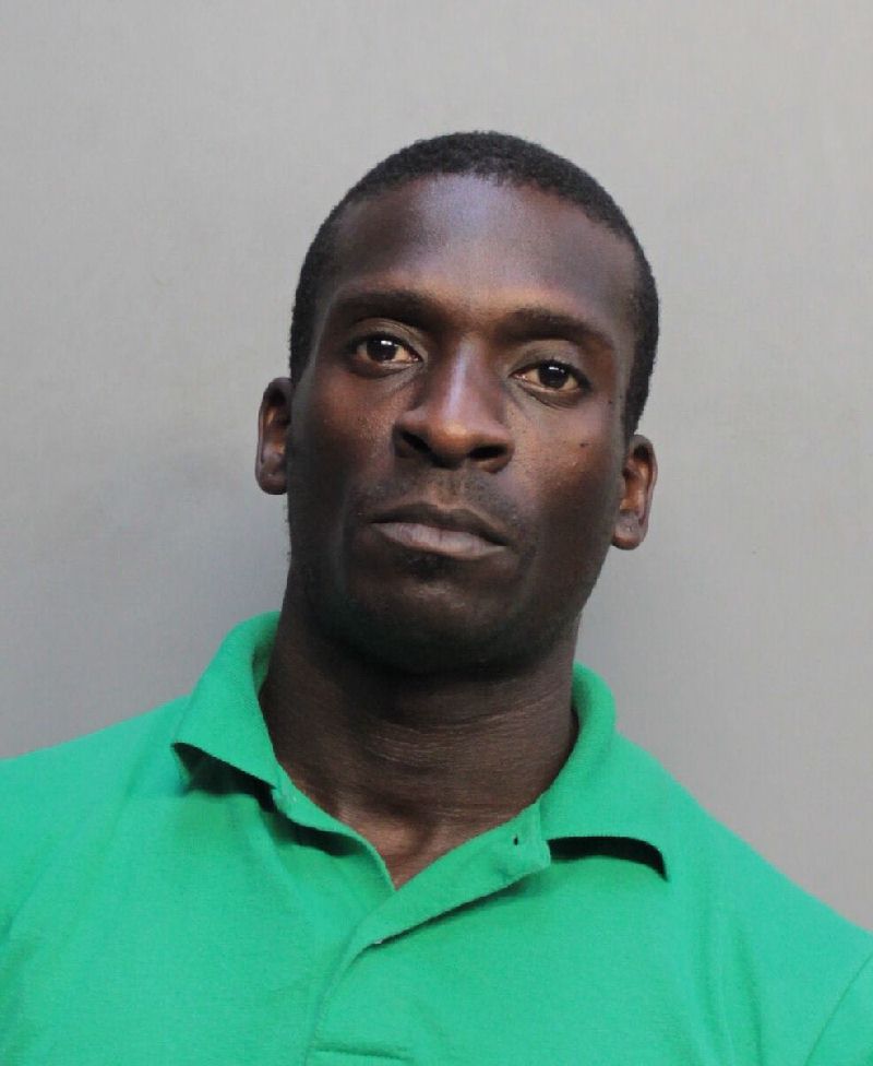 Rodrique Reynolds Records Rodrique Reynolds / Rodrique Reynolds Photos Rodrique Reynolds