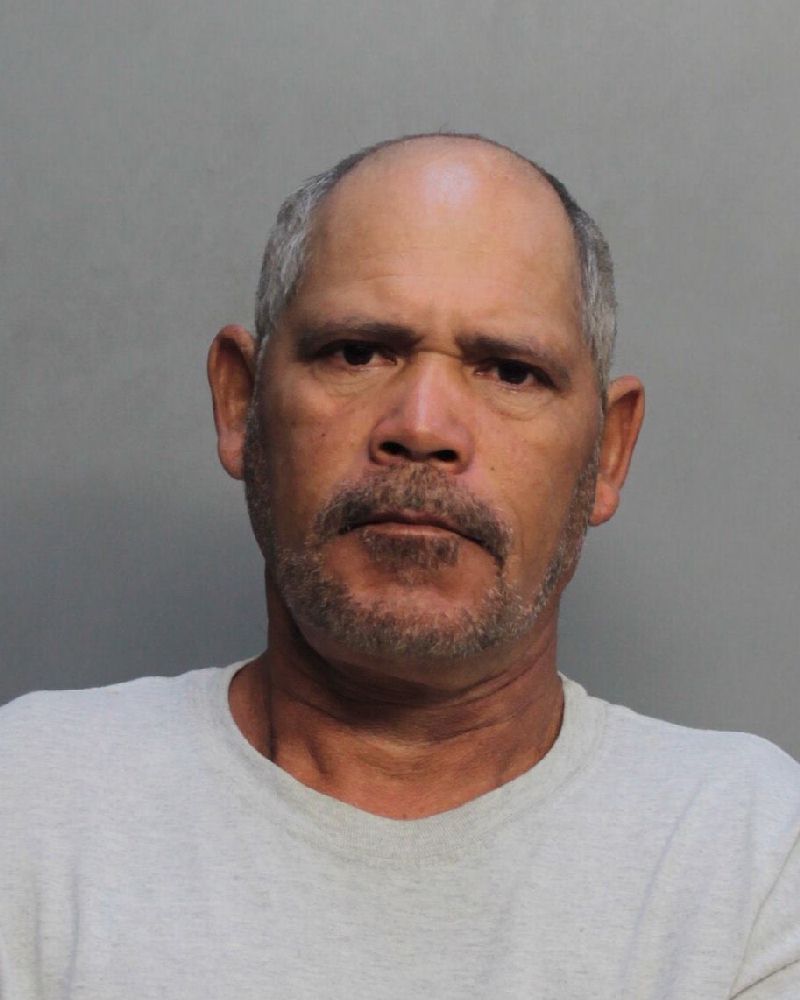 Douglas Bustillo Records Douglas Bustillo / Douglas Bustillo Photos Douglas Bustillo