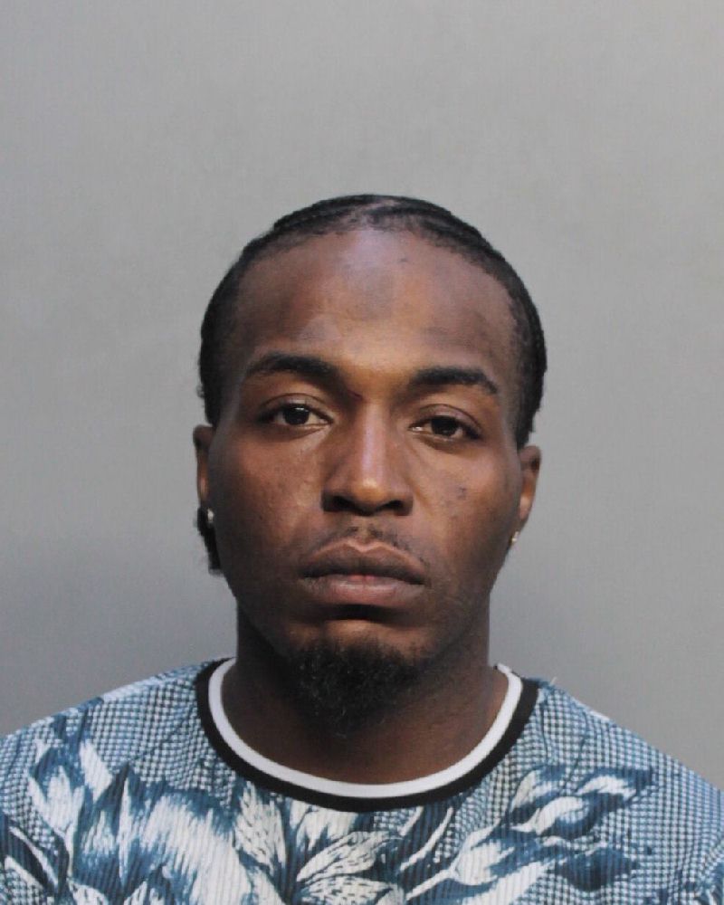 Carlton London Info, Photos, Data, and More / Carlton London TriCountyBusts / Is Carlton London on Social Media Like Facebook, Instagram abd Twitter?