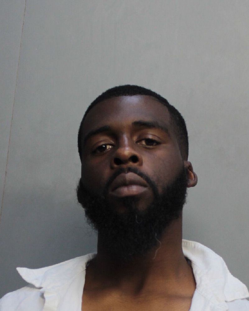 Tavares Young Records Tavares Young / Tavares Young Photos Tavares Young