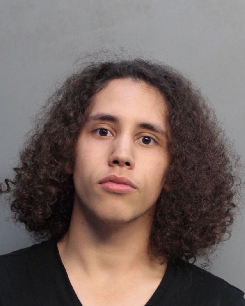 Pierre Verges-Castro Records Pierre Verges-Castro / Pierre Verges-Castro Photos Pierre Verges-Castro