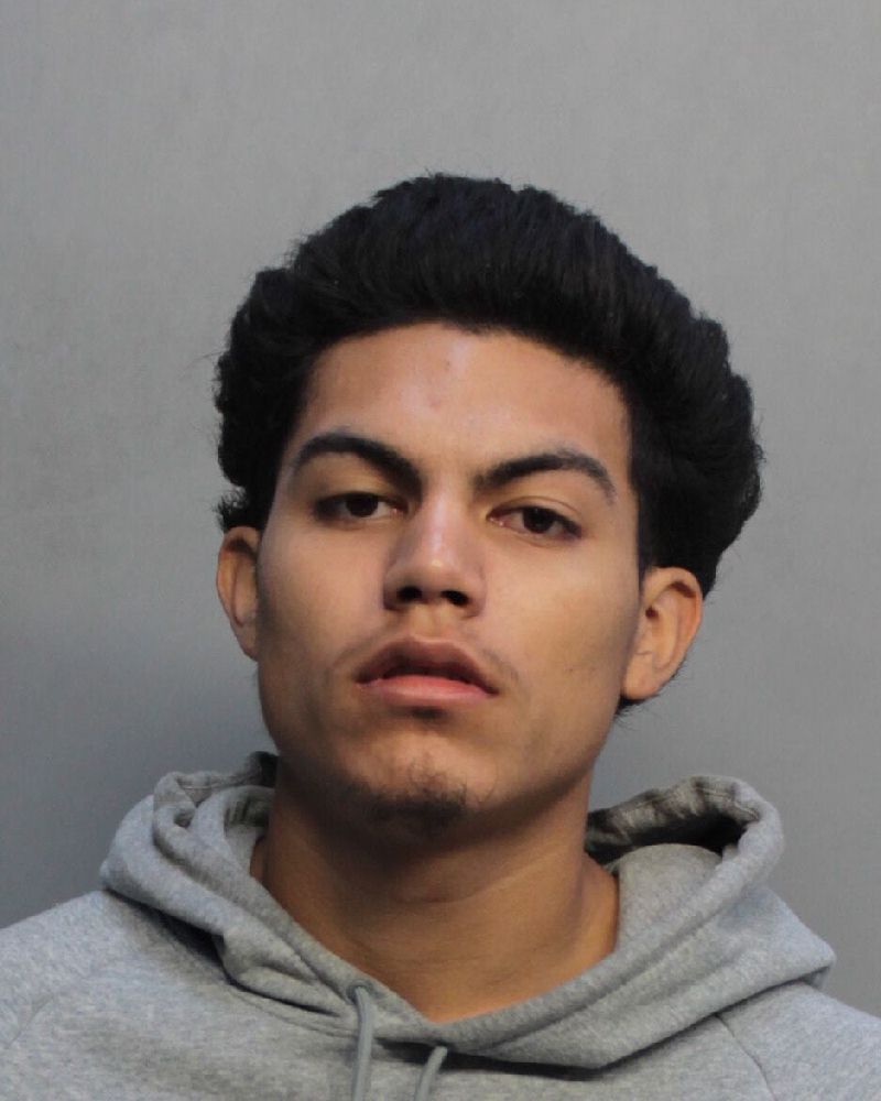 Darwin Alvarado Records Darwin Alvarado / Darwin Alvarado Photos Darwin Alvarado