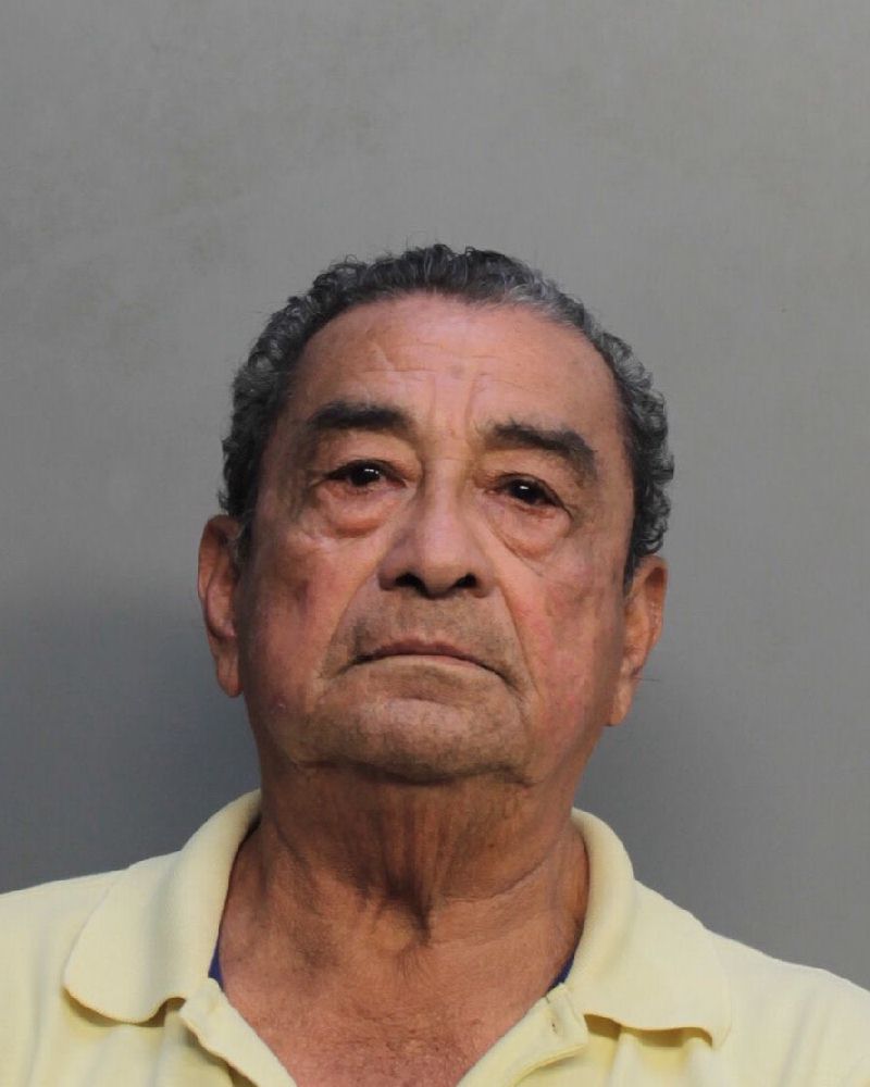 Luis Garcia Records Luis Garcia / Luis Garcia Photos Luis Garcia