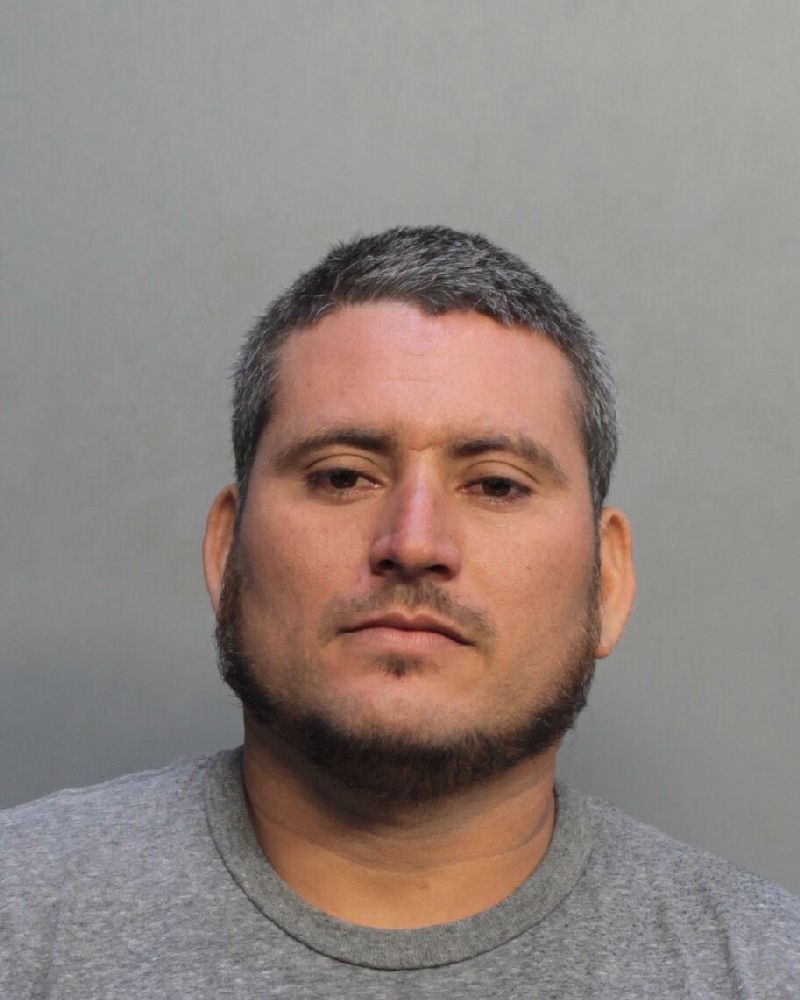 Darwin Flores Records Darwin Flores / Darwin Flores Photos Darwin Flores