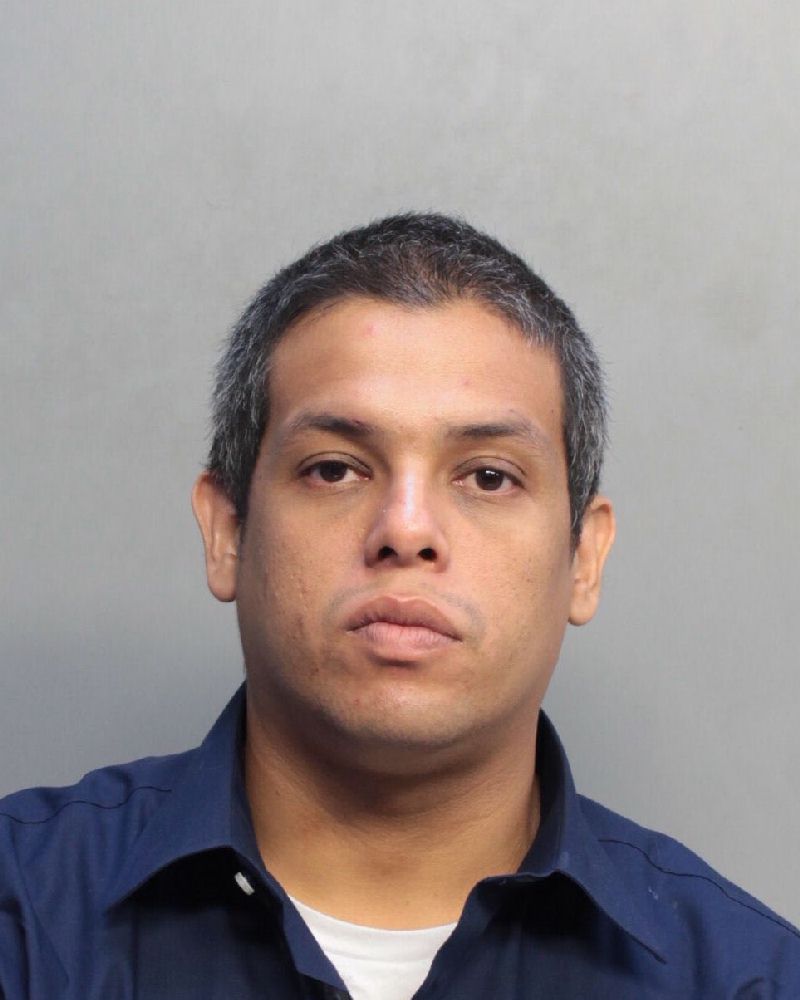 Roberto Martinez Info, Photos, Data, and More / Roberto Martinez TriCountyBusts / Is Roberto Martinez on Social Media Like Facebook, Instagram abd Twitter?