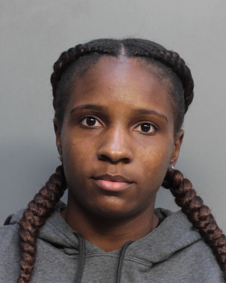 Bria Davis Info, Photos, Data, and More / Bria Davis TriCountyBusts / Is Bria Davis on Social Media Like Facebook, Instagram abd Twitter?