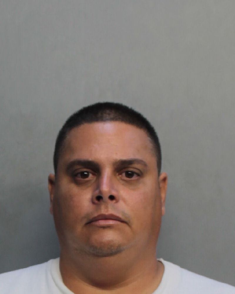 Michel Mendoza Records Michel Mendoza / Michel Mendoza Photos Michel Mendoza