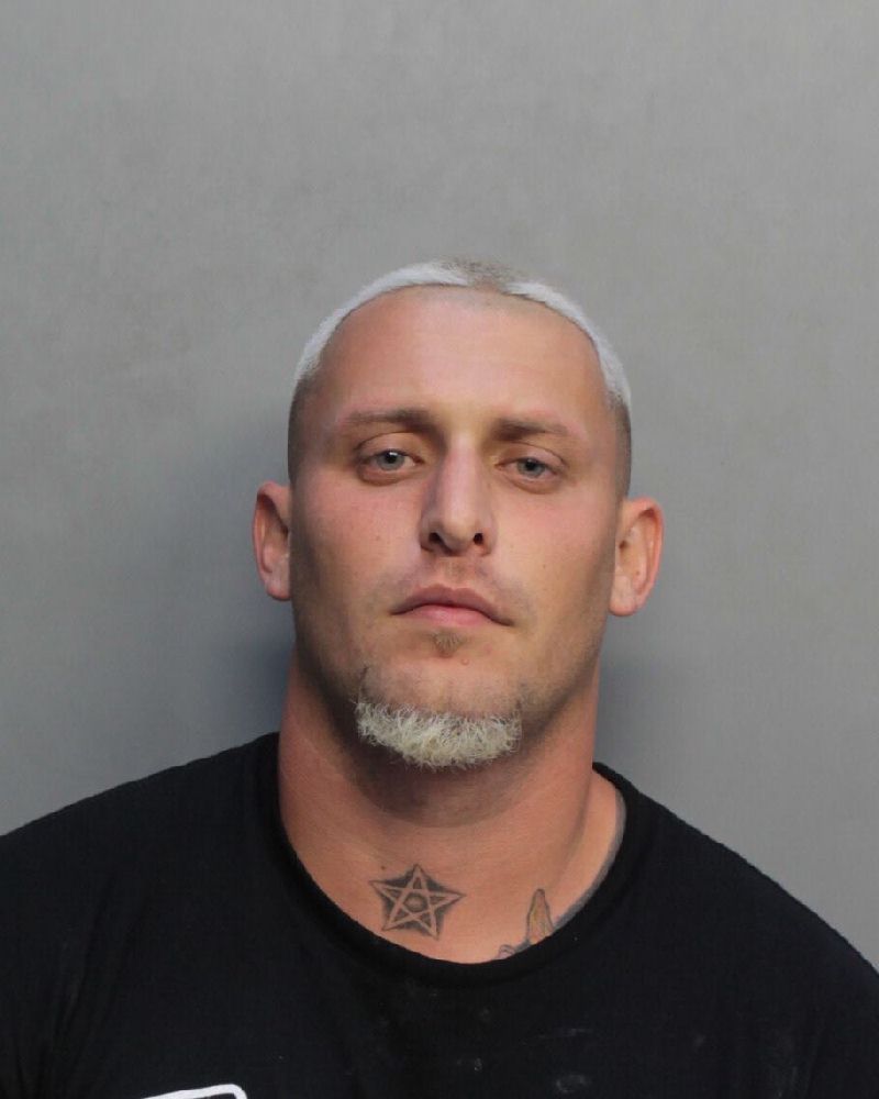 Lester Hevia-Delgado Records Lester Hevia-Delgado / Lester Hevia-Delgado Photos Lester Hevia-Delgado