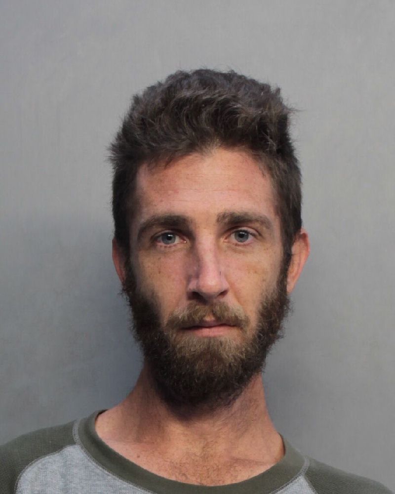 Elliott Isola Records Elliott Isola / Elliott Isola Photos Elliott Isola