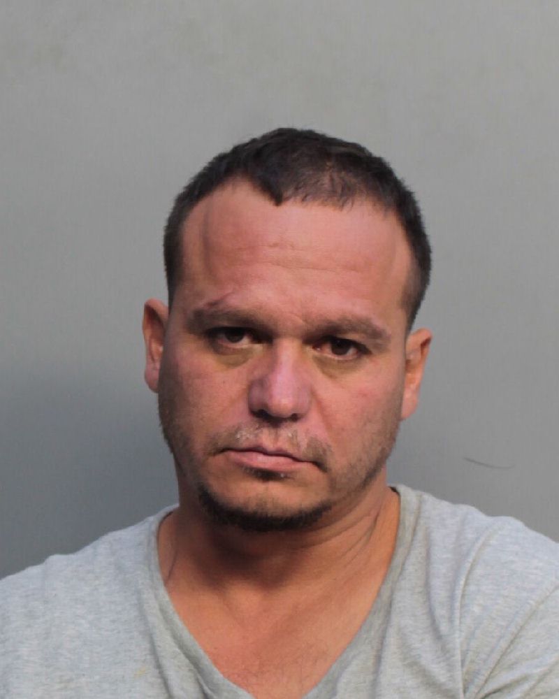 Serbio Parajon Records Serbio Parajon / Serbio Parajon Photos Serbio Parajon