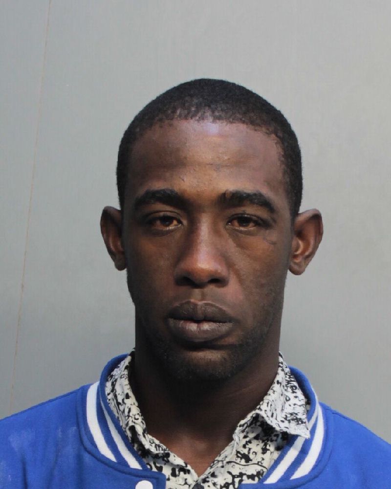 Lazaro Luisvictor Records Lazaro Luisvictor / Lazaro Luisvictor Photos Lazaro Luisvictor