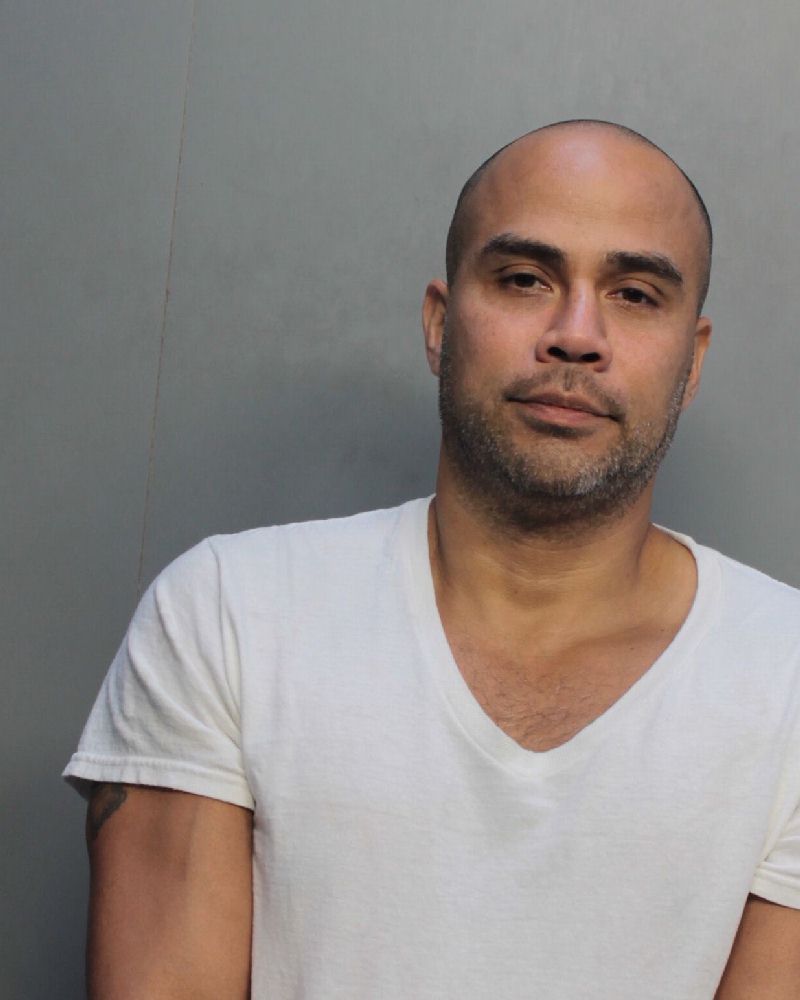 Ariel Rivero Records Ariel Rivero / Ariel Rivero Photos Ariel Rivero